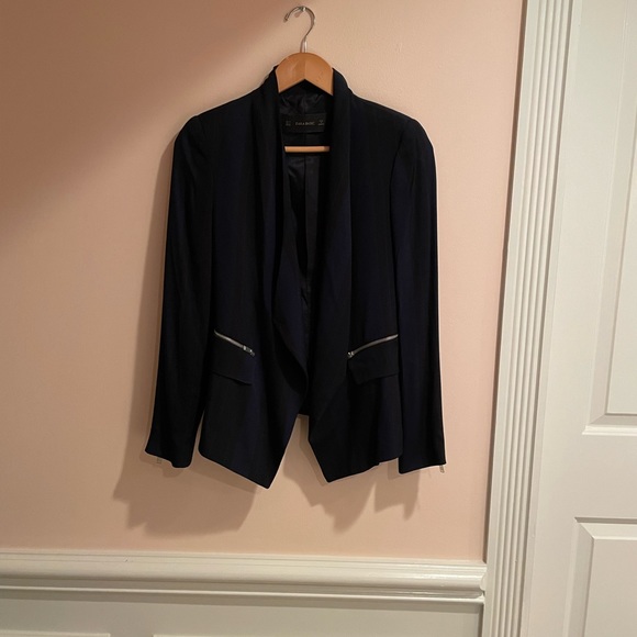 Blazer - Picture 1 of 4